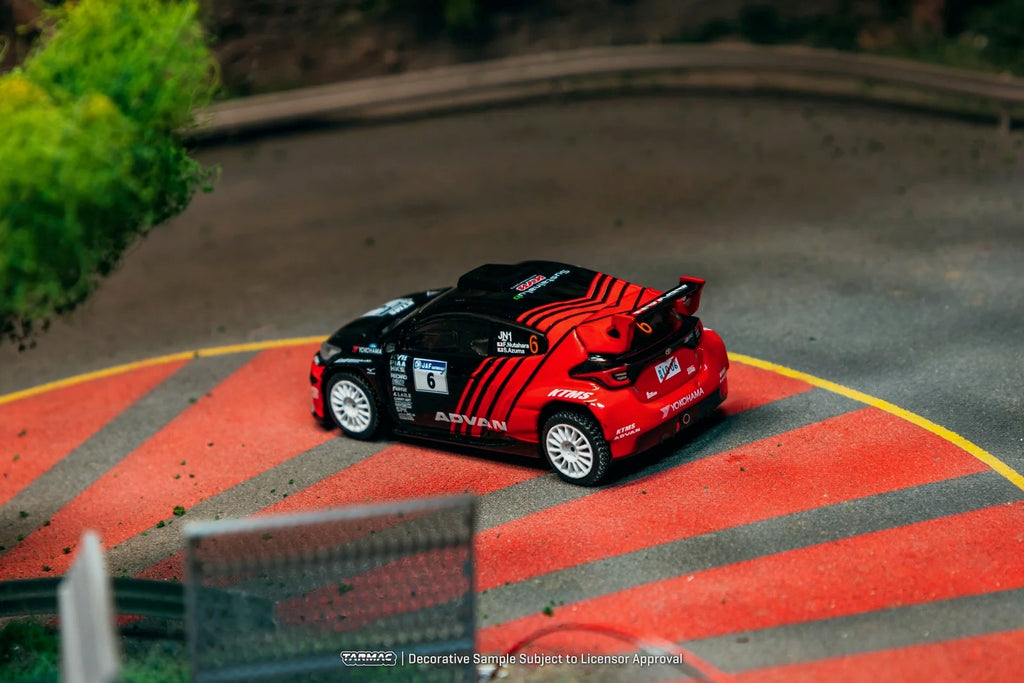 | Tarmac Works 1:64 Toyota GR Yaris Rally2 Japanese Rally Championship 2024 Fumio Nutahara / Shungo Azuma – Hobby64